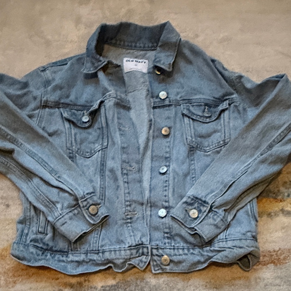 (322)Old Navy Women's Light Blue Jean Jacket
